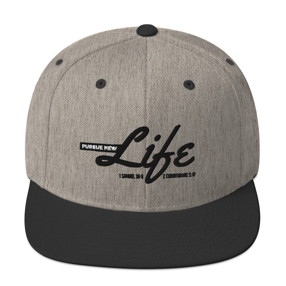 PURSUE NEW LIFE Snapback-BLK-WHT EMB